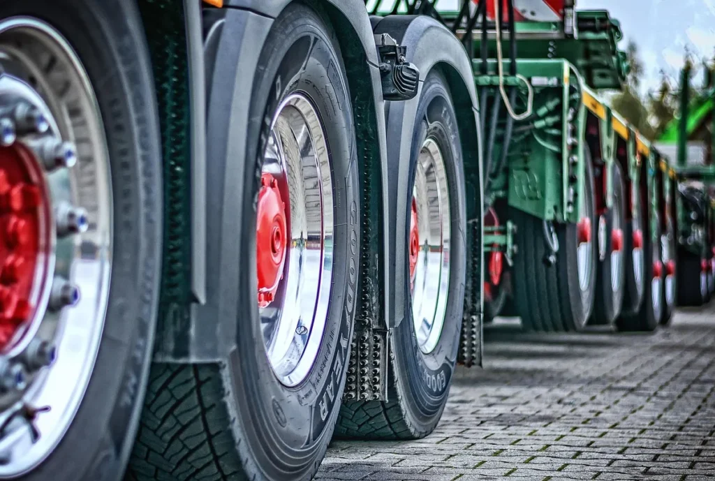 Gravento Fleet gamme pneus poids lourds vue de profil